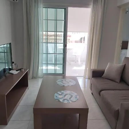 شقة Apartment 104 Frixos Roulla *